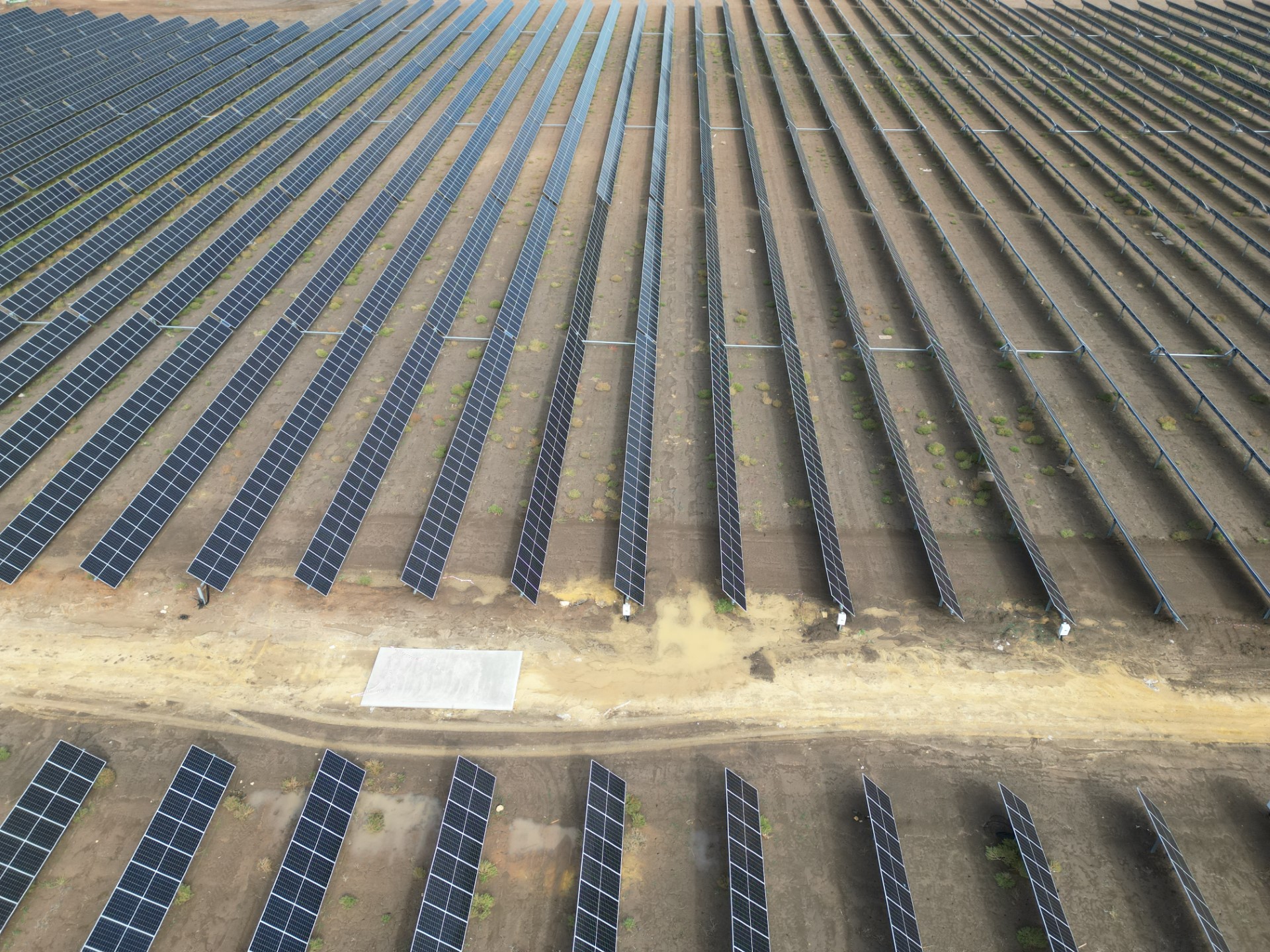 Foto 3 — PLANTA SOLAR FOTOVOLTAICA DON RODRIGO HIVE